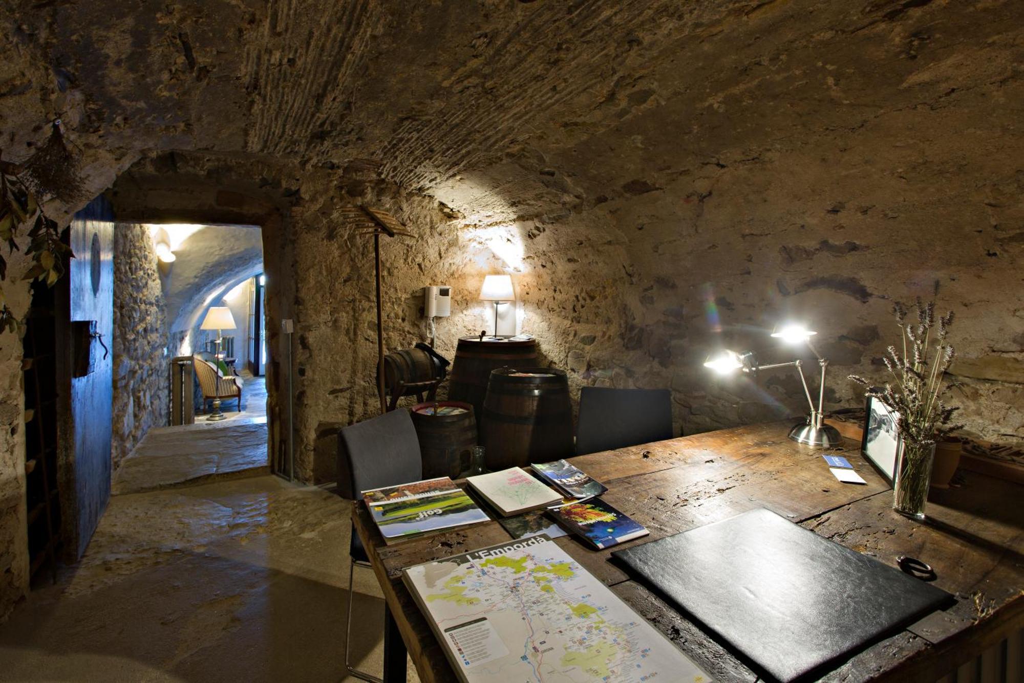 Encis D'Emporda -Adults Only- Guest House Casavells Exterior foto